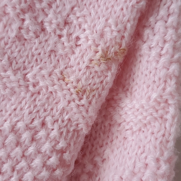 Pink Sweater - Picture 5 of 9